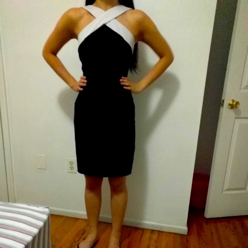 DKNY cross straps dress with POCKETS!